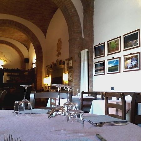 Hotel Cisterna Nel Borgo Castiglione dʼOrcia Zewnętrze zdjęcie