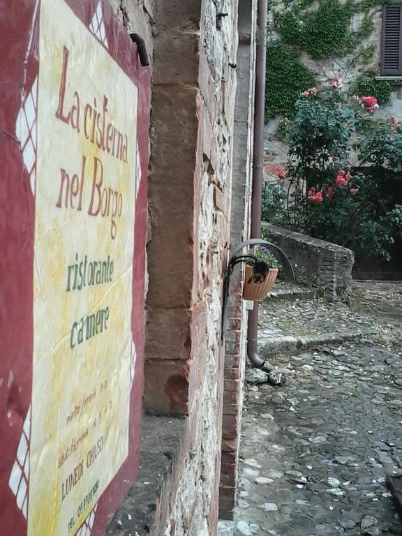 Hotel Cisterna Nel Borgo Castiglione dʼOrcia Zewnętrze zdjęcie