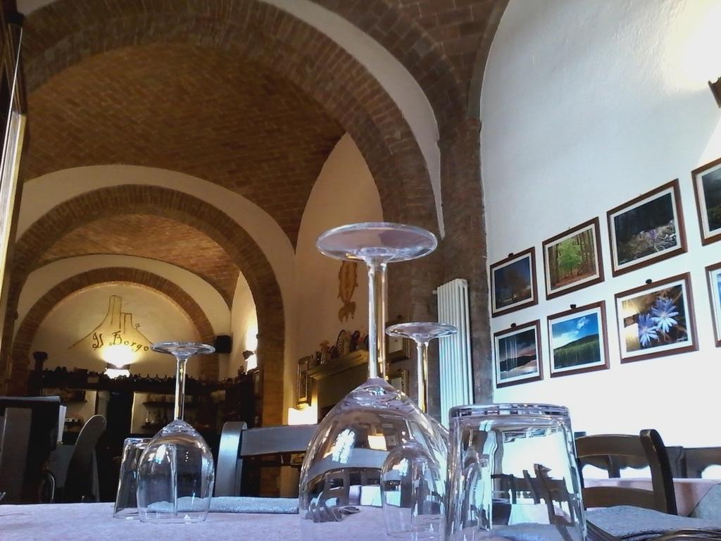 Hotel Cisterna Nel Borgo Castiglione dʼOrcia Zewnętrze zdjęcie