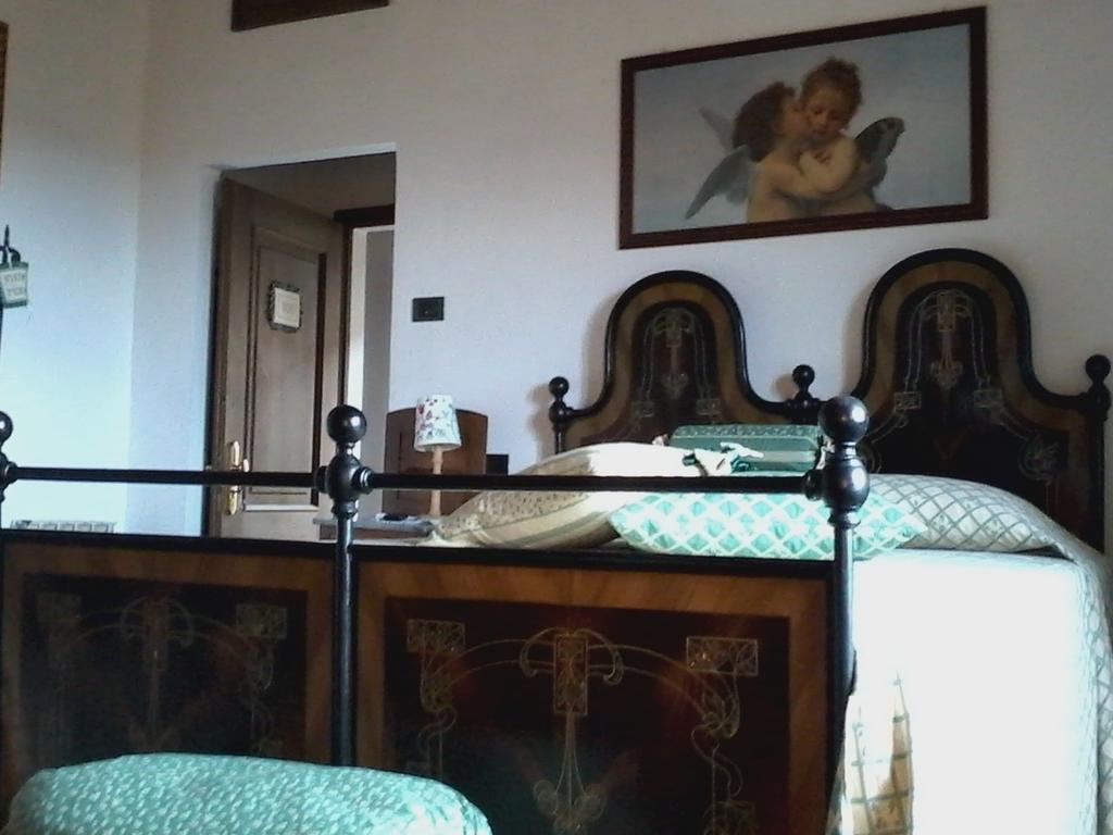Hotel Cisterna Nel Borgo Castiglione dʼOrcia Pokój zdjęcie