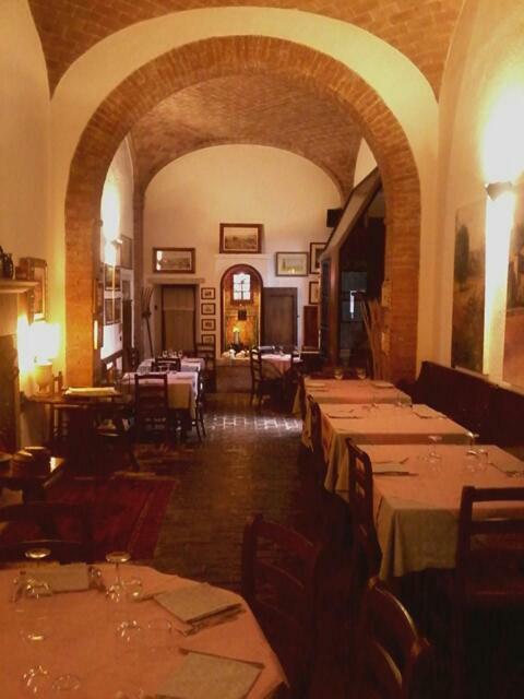 Hotel Cisterna Nel Borgo Castiglione dʼOrcia Zewnętrze zdjęcie